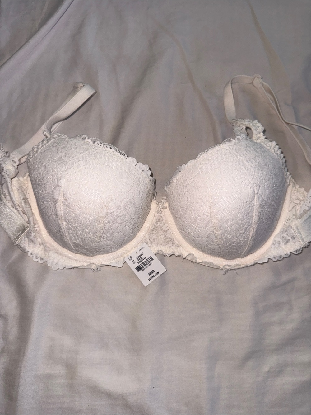 PINK Victoria's Secret White Lace Push-Up Bra